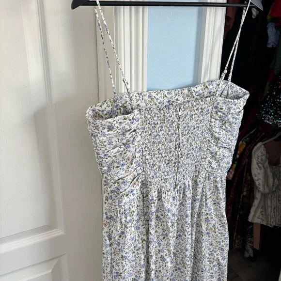 Reformation Lissa Dress in Pixie Floral 12 - Picture 12 of 15